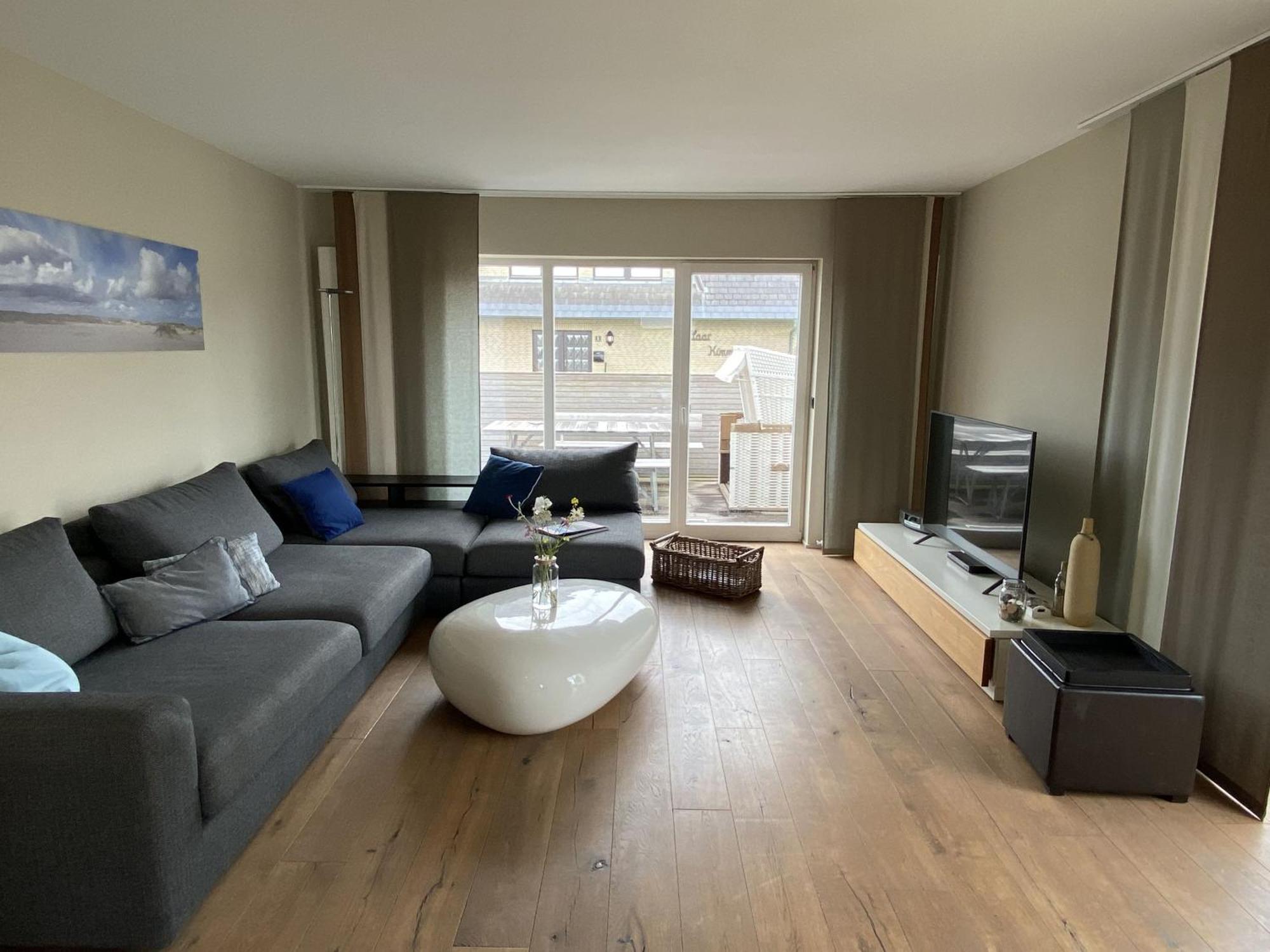 Apartment Haus Soenstroen 